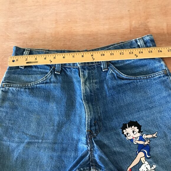 Vintage Too Cute Guetta Brothers Cut Off Shorts Women M Blue Betty Boop Raw Hem - Picture 9 of 13